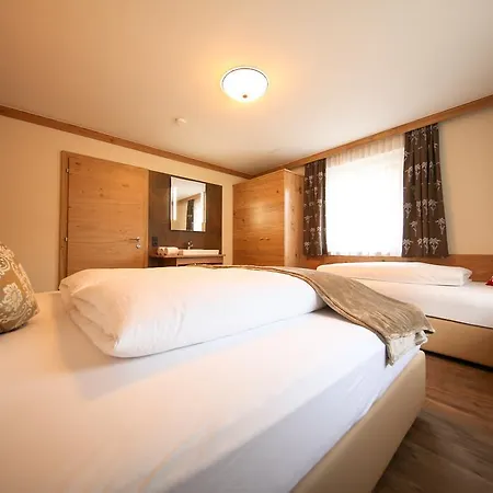 Alpinhome シャレー